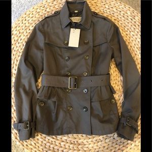 Burberry trench in Military Khaki UK size 6 US 4